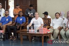 2 Mantan Pemain NBA Beri Coaching Clinic untuk Pebasket Junior Samarinda - JPNN.com