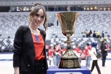 Cinta Laura Bangga Indonesia Punya Stadion Basket Berskala Dunia - JPNN.com