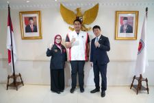 Temui Menpora Dito, Presiden Senam Internasional Minta Indonesia Jadi Tuan Rumah Kejuaraan Dunia Artistik - JPNN.com