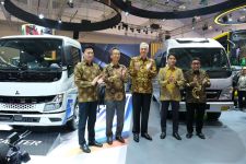 Mitsubishi Fuso Torehkan Hasil Positif di GIIAS 2023 - JPNN.com