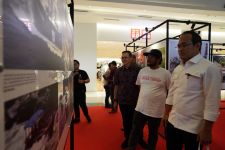 78 Karya Fotografer Media Ikuti Pameran Foto Membangun Jembatan Masa Depan - JPNN.com