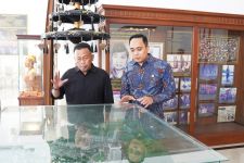 Putu Rudana Terkesan dengan Monumen Reog dan Museum Peradaban di Ponorogo - JPNN.com