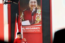 Truk Bioskop ala Megawati Seharga Alphard akan Dikerahkan ke Semua Provinsi Indonesia - JPNN.com