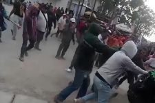 Kerusuhan di Pasar Kutabumi Tangerang, Mahasiswa Minta Dirut Perumda NKR Dicopot - JPNN.com Banten