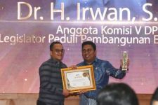 Terima KWP Award, Irwan Demokrat: Ini Tanggung Jawab Moral - JPNN.com