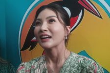 3 Berita Artis Terheboh: Hotman Beri Saran soal Kasus Aborsi, Sarwendah Merespons - JPNN.com