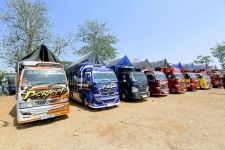 Ribuan Pencinta Truk Fuso Canter Padati Acara Jamnas ke-10 di Kudus - JPNN.com