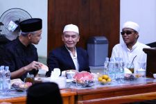 Kunjungi Pesantren di Muba, Ganjar Bicara soal Solusi bagi Palestina - JPNN.com