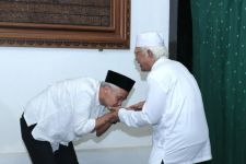 Komentari Puisi Gus Mus soal Republik Rasa Kerajaan, Ganjar: Orang Boleh Menafsirkan - JPNN.com