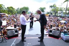 Kampanye Pilpres 2024: Ganjar Memulai dari Indonesia Timur, Mahfud Start di Barat - JPNN.com