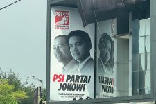 PSI Pasang Baliho Jokowi, PDIP Pertanyakan Hal Ini - JPNN.com