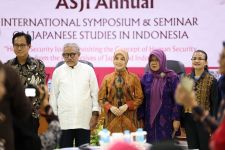 Bicara di Forum ASJI Annual, Atikoh Ganjar Pidato Berbahasa Jepang dan Inggris - JPNN.com