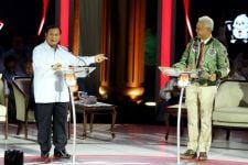 Ganjar Kritisi Soal Utang dan Alutsista Usang, Prabowo: Terus Terang, Saya Banyak Sependapat - JPNN.com Sumut