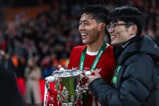 Deretan Bintang Asia yang Pernah Menjuarai Piala Liga Inggris - JPNN.com