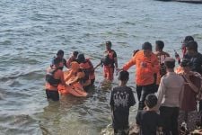 Tim SAR Temukan Lagi Jasad Korban Kapal Yuiee Jaya 2, Ini Identitasnya - JPNN.com
