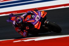 Sprint MotoGP Spanyol: Pecco Tumbang, Marquez Jatuh, Martin Juara, Acosta Kedua - JPNN.com