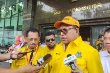 Kuasa Hukum Golkar Minta MK Kabulkan PHPU Dapil Papua - JPNN.com