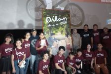 Poster dan Trailer Film Dilan 1983: Wo Ai Ni Dirilis, Tampilkan Keseruan Dilan & Teman-teman di Masa Kecil - JPNN.com