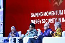 Dirut Pertamina Beberkan Strategi Jaga Ketahanan Energi dan Kelestarian Lingkungan - JPNN.com