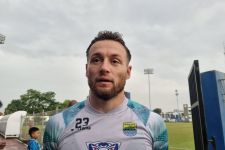 Ambisi Marc Klok Membawa Persib Bandung Menyamai Rekor Bali United - JPNN.com