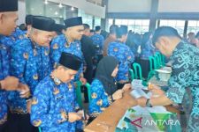 Pesan Bupati Syamsul untuk PPPK: Gunakan Gaji dengan Sebaik Mungkin - JPNN.com