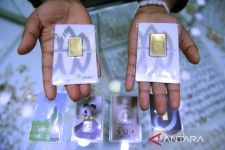 Harga Emas Antam Hari Ini Selasa 11 Juni 2024, Naik Tipis - JPNN.com