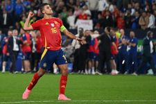 Final EURO 2024 Spanyol vs Inggris: Rodri Mengemban Peran Kunci sebagai 'Komputer' - JPNN.com