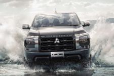 Mitsubishi All New Triton Hadir Lebih Tangguh dan Bertenaga, Nih Buktinya - JPNN.com