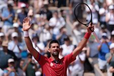 Olimpiade Paris 2024: Di Tengah Terik, Novak Djokovic Rebut Tiket Perempat Final - JPNN.com