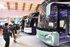 Jokowi Pamer Capaian Pembangunan Infrastruktur, Pengusaha Otobus Merespons Begini - JPNN.com