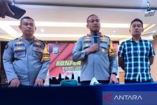 2 Orang Ditetapkan Tersangka Setelah Merusak Mobil Polisi Saat Demo Tolak RUU Pilkada - JPNN.com