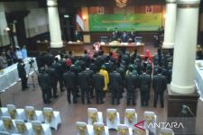 Sultan HB X Ingatkan Anggota Dewan Tak Mengedepankan Kepentingan Parpol - JPNN.com