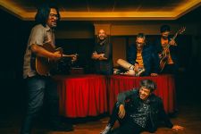 Zeke and The Popo Rilis Ulang Album Space In The Headlines - JPNN.com