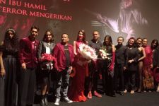 Cerita Frederika Cull Adu Akting dengan Samuel Rizal di Film Malam Keramat - JPNN.com