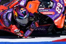 Hasil Sprint MotoGP San Marino: Martin Mempermalukan Pecco, Marquez Lumayan - JPNN.com