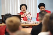 Megawati Dorong Negara Dunia Buat Aturan Soal Penggunaan Artificial Intelligence - JPNN.com