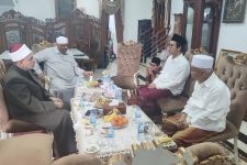 Apresiasi Sistem Pendidikan PP Amanatul Ummah, Rektor Al-Azhar Mesir Tawarkan Kerja Sama  - JPNN.com