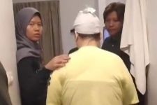 Digerebek Istri saat Berduaan dengan Wanita di Hotel, Pejabat Pemda Siak Ini Terancam Jadi Tersangka - JPNN.com