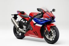 Superbike Honda CBR1000RR-R Fareblade Terbaru Mengaspal di Indonesia, Sebegini Harganya - JPNN.com