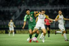 Klasemen Liga 1: Gagal Pukul Dewa United, Persebaya Tak Aman - JPNN.com