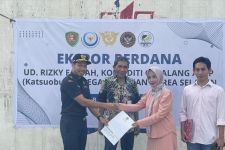 Bea Cukai Ambon Layani Ekspor Perdana 6,16 Ton Katsuobushi ke Korea Selatan - JPNN.com