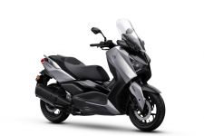 Yamaha XMAX Connected Tampil Gaya dengan Warna dan Grafis Baru, Sebegini Harganya - JPNN.com