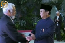 Prabowo Sambut Tamu Negara, Sosok Ini Datang, Langsung Dipeluk Erat - JPNN.com