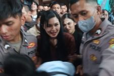 Bersaksi di Sidang Harvey Moeis, Sandra Dewi Beberkan Fakta Soal Penyakit yang Diderita - JPNN.com