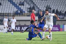 ACL 2: Pengakuan Pelatih Lion City Sailors FC Setelah Rebut 1 Poin Melawan Persib - JPNN.com