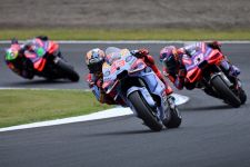 Fantastis! Marquez Pimpin Top 10 Practice MotoGP Thailand - JPNN.com