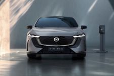 Mazda EZ-6 Resmi Mengaspal, Sasar Kelas Menengah, Harga Rp 300 Jutaan - JPNN.com