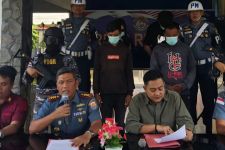 Satgas Pora & Lanal Bintan Gagalkan Penyelundupan WNA dari Malaysia ke Batam - JPNN.com