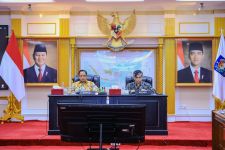 Menaker Yassierli dan Mendagri Tito Gelar Rakor, Bahas PHK hingga Upah Minimum 2025 - JPNN.com