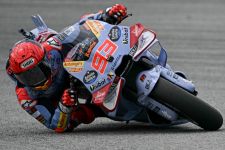 Practice MotoGP Malaysia: Martin Jatuh, Marquez Nyaris Masuk Neraka - JPNN.com